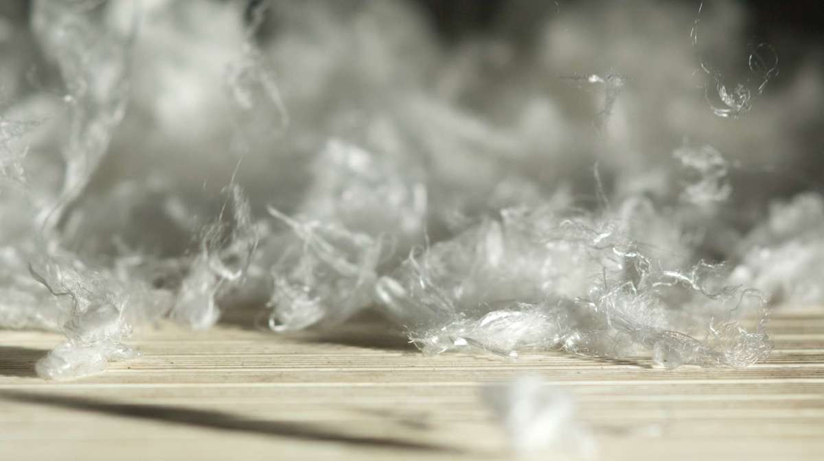 Close up image of viscose fibre made by Lenzig